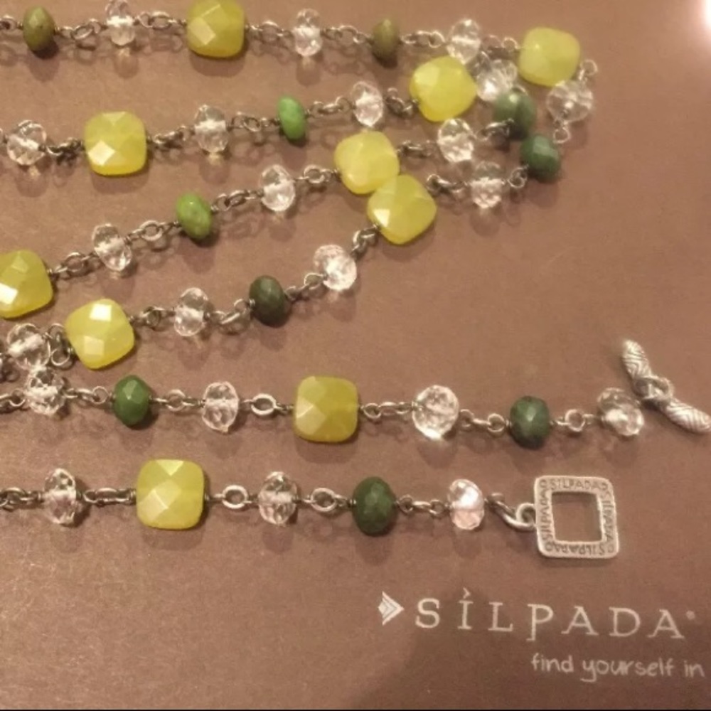 Silpada Sterling green stone necklace EUC